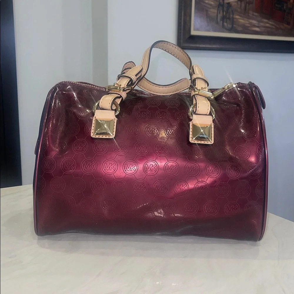 “Michael Kors” ✨ Women’s Hand Bag Purple/Burgundy Patent Leather Grayson Satchel - Picture 5 of 16